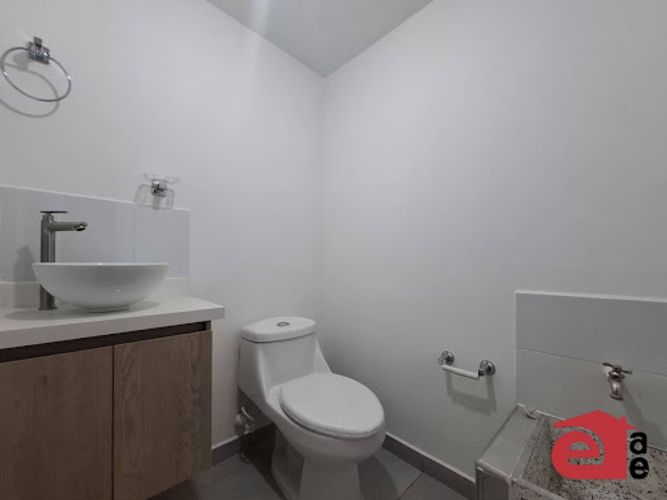Local en arriendo en Satexco, Itagüí, 97 m² · foto 4 de 6