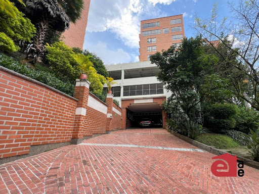 Apartamento en arriendo en San Lucas, Medellín · foto 11 de 11