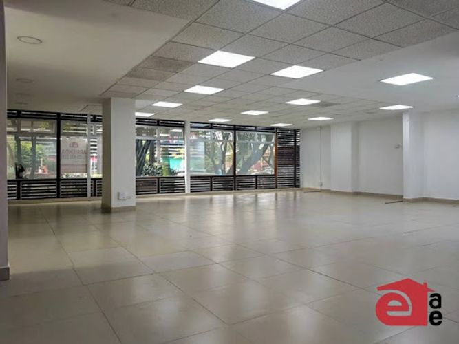 Local en arriendo en El Portal, Envigado, 175 m² · foto 2 de 18