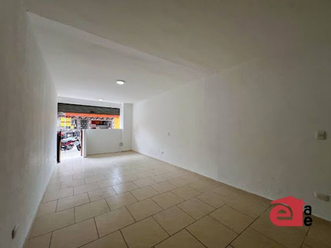Local en arriendo en Playa Rica, Itagüí, 43 m² · foto 3 de 17