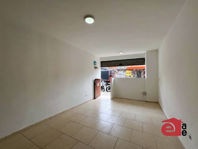 Local en arriendo en Playa Rica, Itagüí, 43 m² · foto 4 de 17