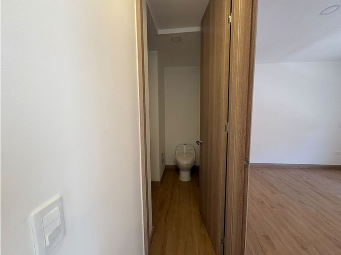 Apartaestudio en venta en San Nicolas, La Ceja, 83 m² · foto 6 de 24