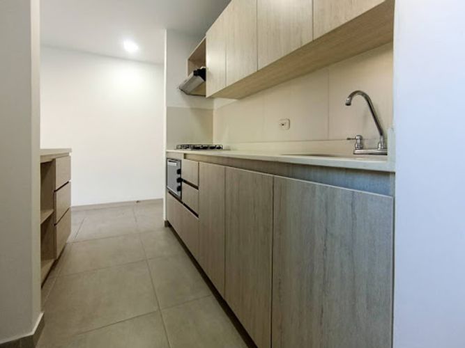 Apartamento de 2 alcobas en venta en El Retiro, 70 m² · foto 2 de 14