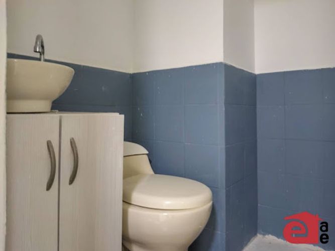 Oficina en arriendo en Zona Centro, Envigado, 30 m² · foto 3 de 8