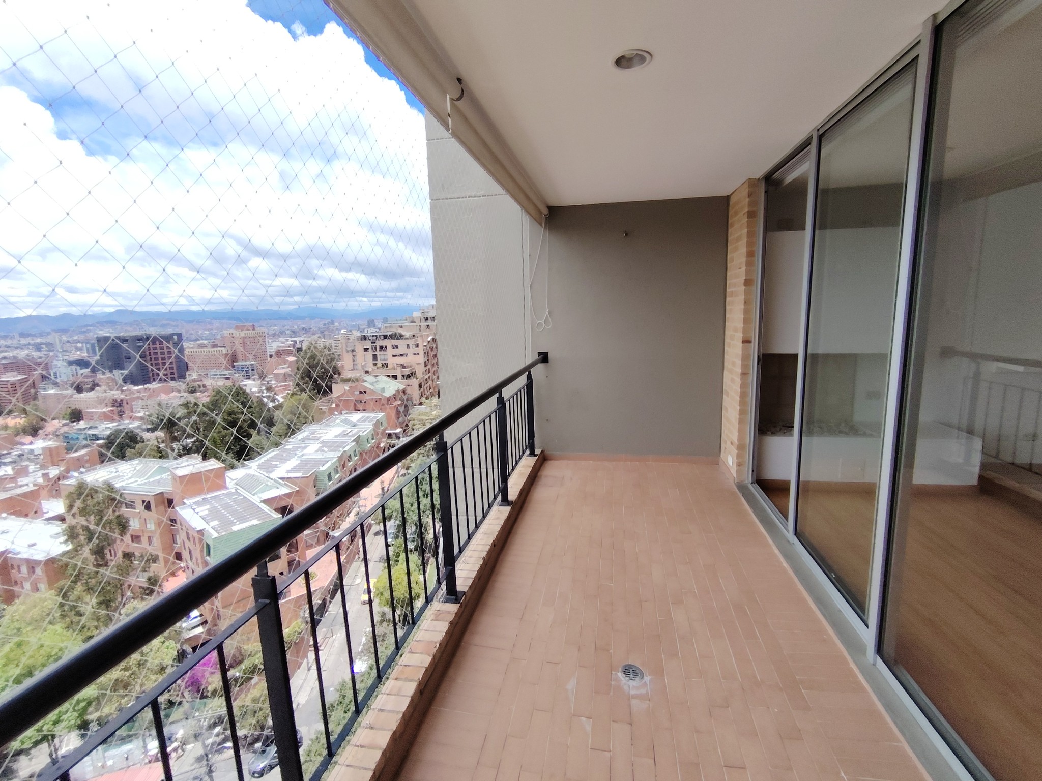 Apartamento en venta en Chapinero Alto, Bogotá · foto 3 de 24