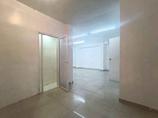 Retail space for rent in Envigado, Envigado