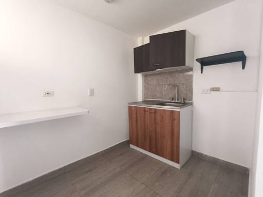 Local en arriendo en San Marcos, Envigado, 177 m² · foto 7 de 11