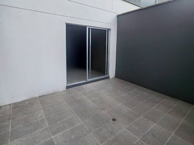 Oficina en arriendo en El Dorado, Envigado, 50 m² · foto 3 de 3