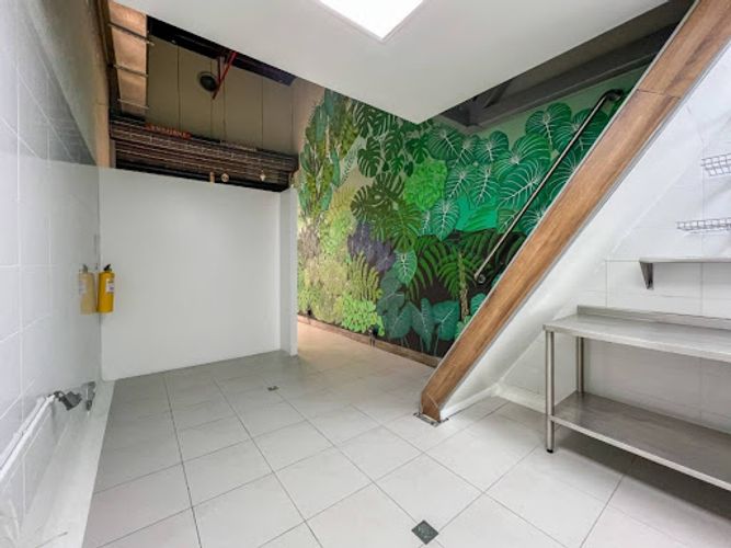 Local en arriendo en Loma Del Escobero, Envigado, 33 m² · foto 2 de 9