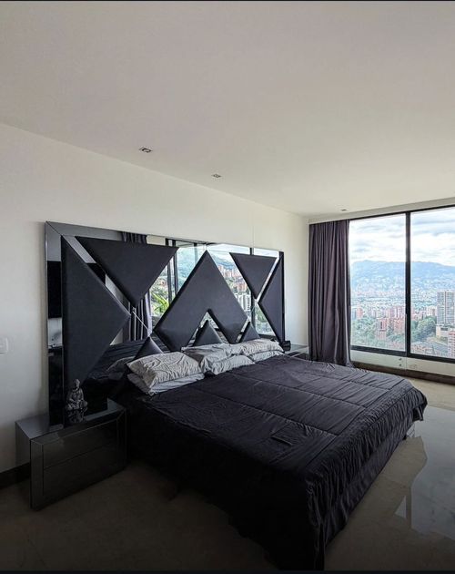 Apartamento de 3 alcobas en arriendo en San Lucas, Medellín, 130 m² · foto 5 de 10