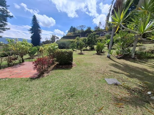 Casa de 5 alcobas en venta en San Jose, Guarne · foto 19 de 24