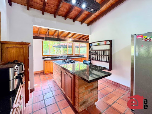 3BR House in Cuatro esquinas (5080 m²) - 3