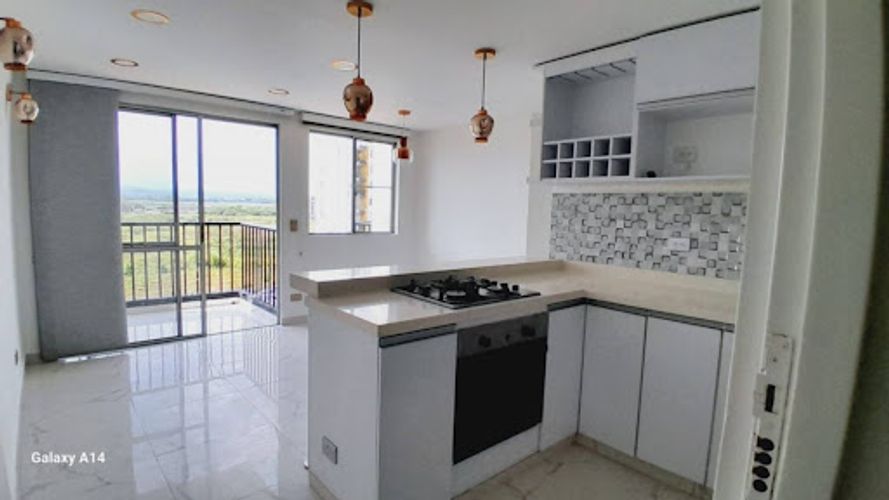 Apartamento de 3 alcobas en venta en Cr. La Arboleda, Jamundí, 62 m² · foto 8 de 24