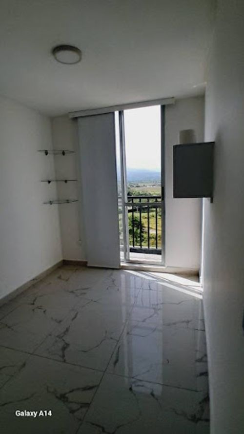 Apartamento de 3 alcobas en venta en Cr. La Arboleda, Jamundí, 62 m² · foto 23 de 24