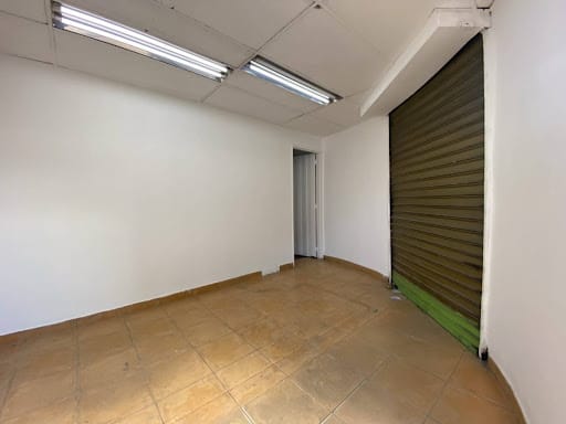 Local en arriendo en Las Mercedes, Itagüí, 27 m² · foto 2 de 8