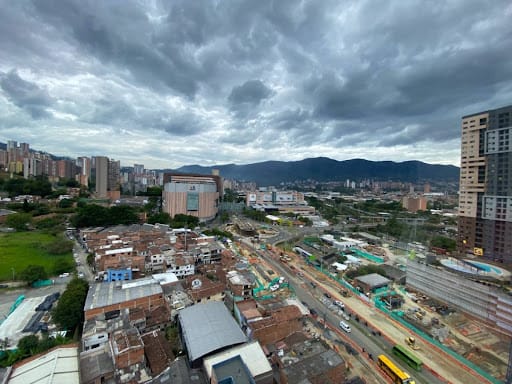 Oficina en arriendo en Las Vegas, Envigado, 30 m² · foto 6 de 7