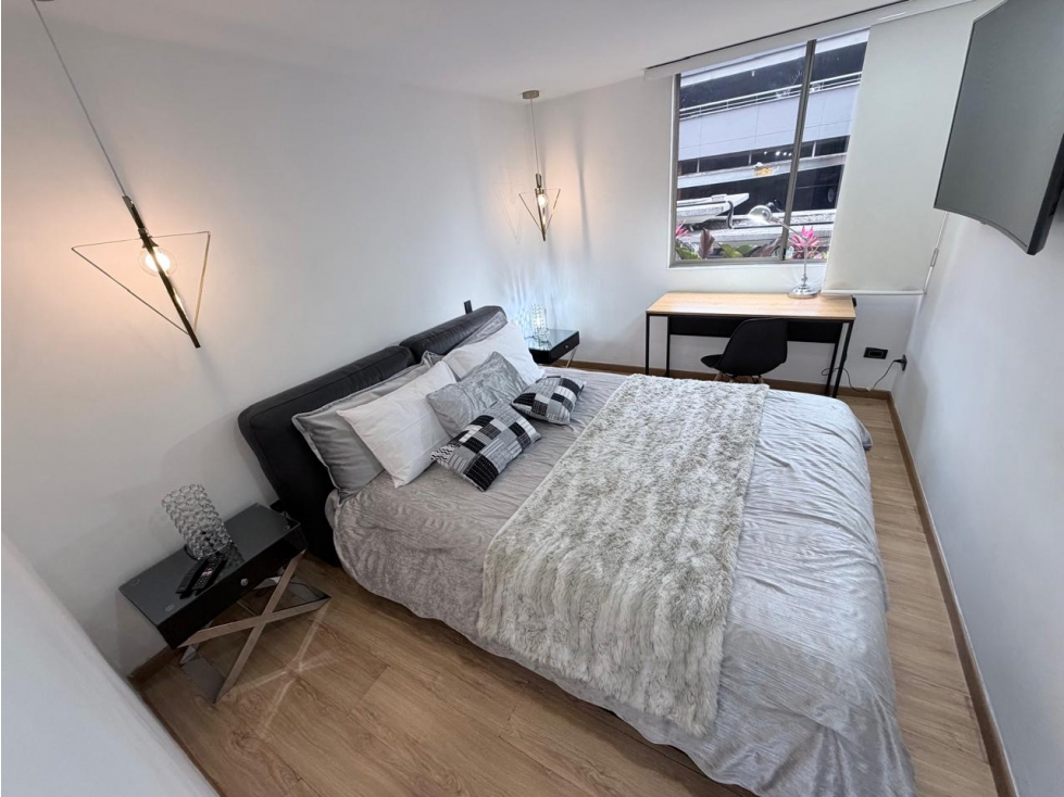 Apartamento en venta en Los Naranjos, Medellín · foto 6 de 17