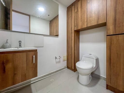 Oficina en arriendo en Estadio, Medellín, 75 m² · foto 7 de 10