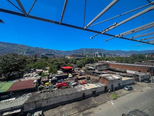 Oficina en arriendo en Estadio, Medellín, 75 m² · foto 9 de 10