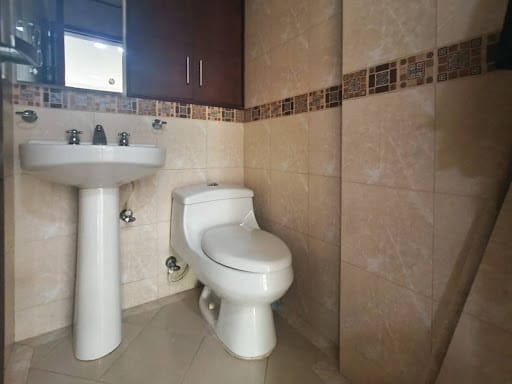 Oficina en arriendo en Alcala, Envigado, 24 m² · foto 2 de 4