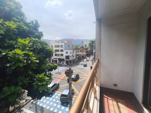 Oficina en arriendo en Alcala, Envigado, 24 m² · foto 3 de 4