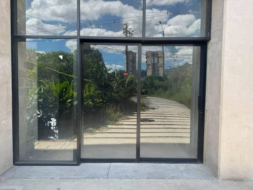 Local en arriendo en Mayorca, Sabaneta, 309 m² · foto 5 de 10