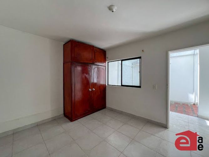 Casa de 4 alcobas en arriendo en Noel, Medellín, 137 m² · foto 8 de 15