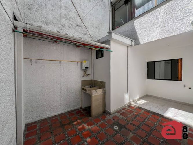 Casa de 4 alcobas en arriendo en Noel, Medellín, 137 m² · foto 13 de 15