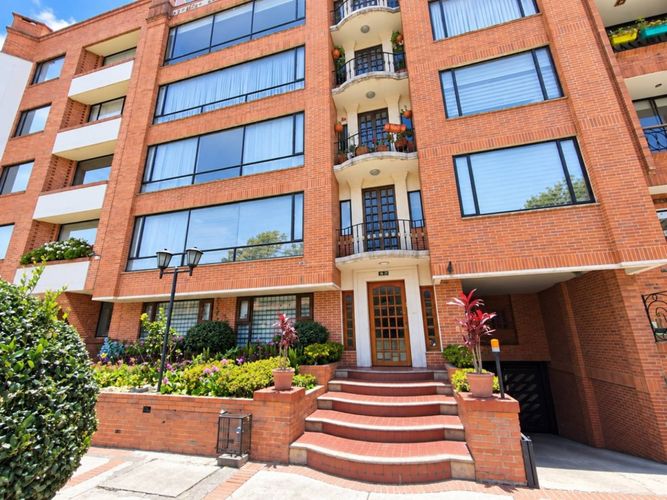 Apartamento en venta en Unicentro Bogotá, Bogotá · foto 2 de 24