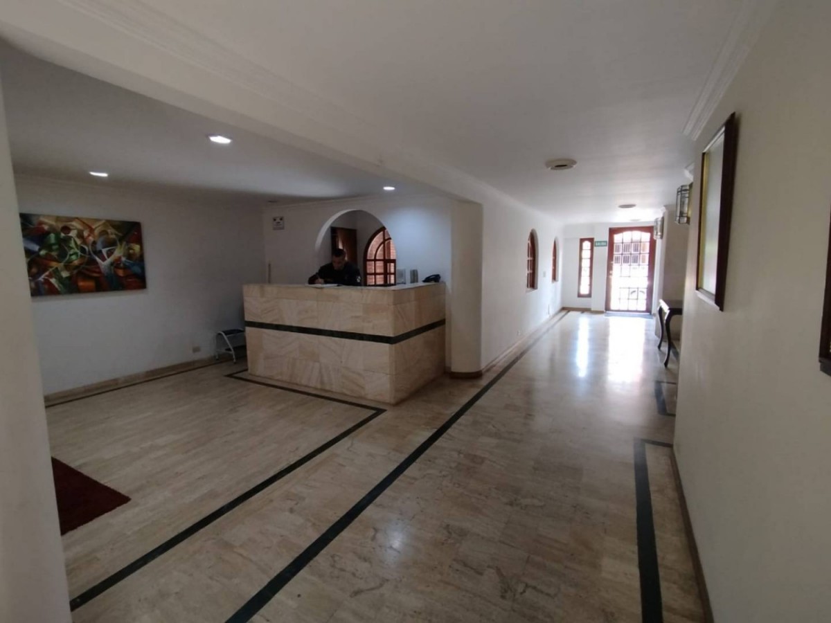 Apartamento en venta en Unicentro Bogotá, Bogotá · foto 3 de 24