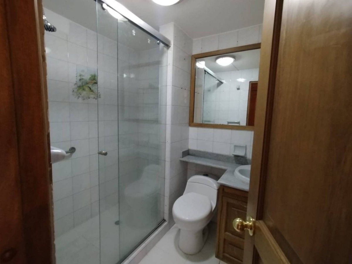 Apartamento en venta en Unicentro Bogotá, Bogotá · foto 17 de 24