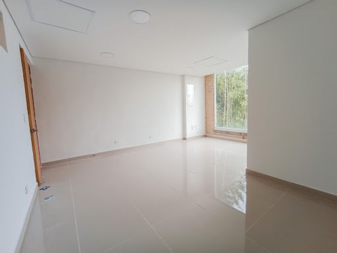 Oficina en arriendo en El Porvenir, Rionegro, 24 m² · foto 2 de 6