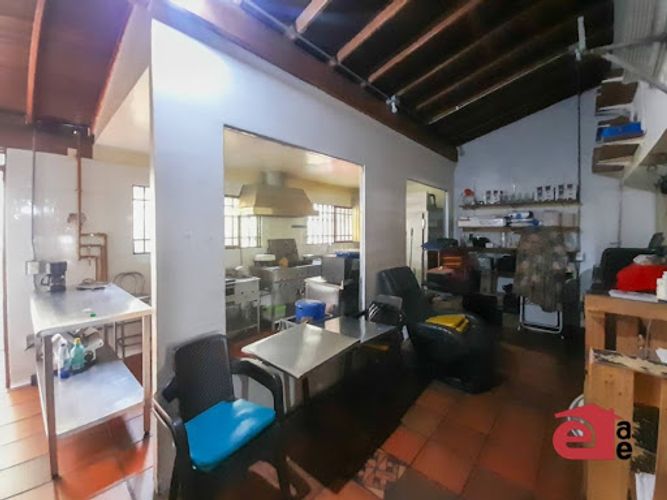 Local en arriendo en Villagrande, Envigado, 147 m² · foto 2 de 6