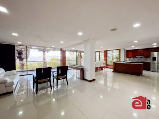 Casa en Arriendo en Loma del Chocho, Envigado