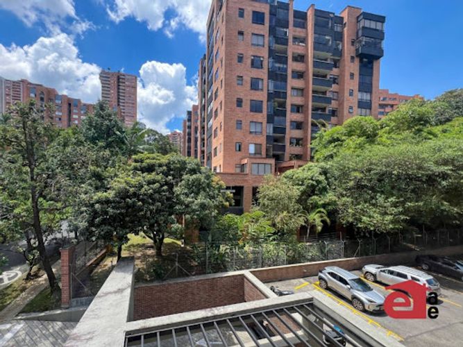 Apartamento en arriendo en La Florida, Medellín · foto 8 de 10