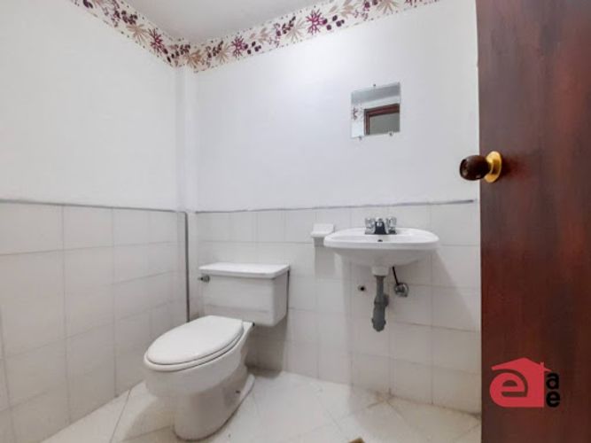 Local en arriendo en El Chocho, Envigado, 48 m² · foto 5 de 7