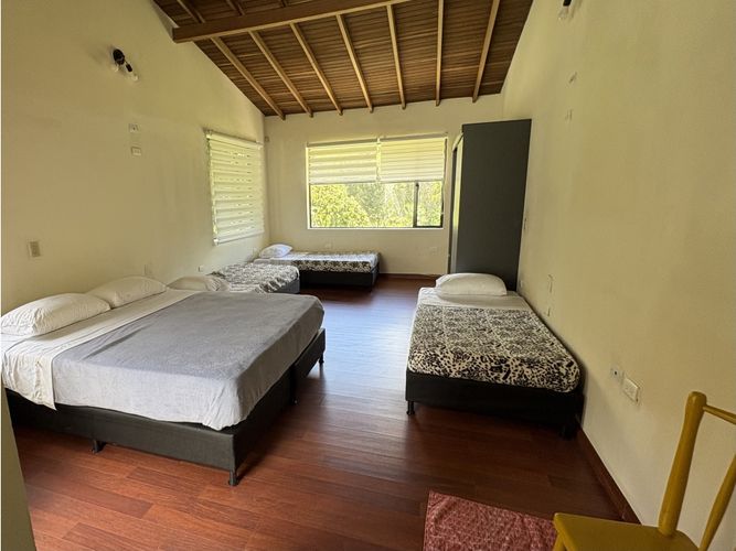 Casa de 5 alcobas en venta en La Mosquita, Rionegro, 350 m² · foto 13 de 20