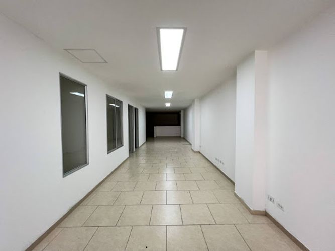Local en arriendo en Obrero, Itagüí, 195 m² · foto 4 de 19