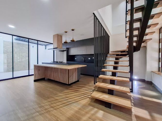 Casa de 3 alcobas en venta en Llano Grande, Rionegro, 175 m² · foto 2 de 24