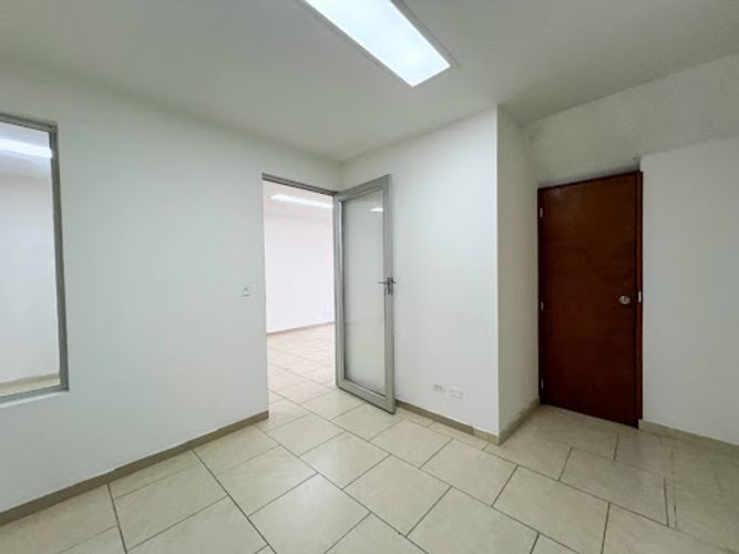 Local en arriendo en Obrero, Itagüí, 195 m² · foto 8 de 19