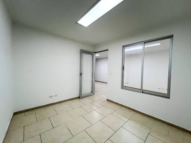 Local en arriendo en Obrero, Itagüí, 195 m² · foto 10 de 19