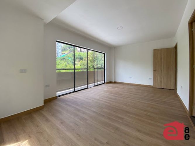 Edificio en arriendo en San Rafael, Envigado, 2300 m² · foto 9 de 24