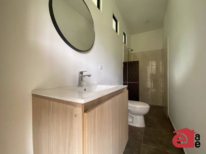 Edificio en arriendo en San Rafael, Envigado, 2300 m² · foto 12 de 24