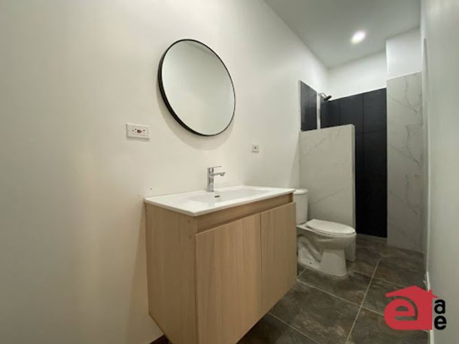 Edificio en arriendo en San Rafael, Envigado, 2300 m² · foto 15 de 24