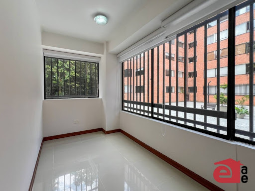 Apartamento en arriendo en Vizcaya, Medellín · foto 2 de 24