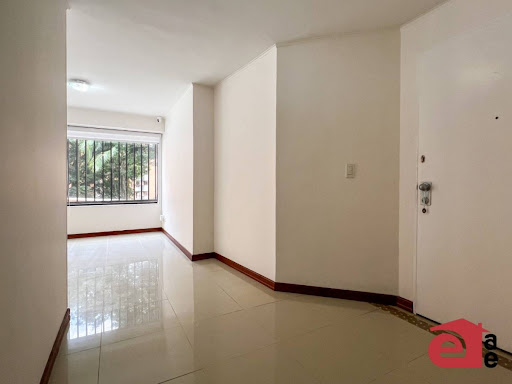 Apartamento en arriendo en Vizcaya, Medellín · foto 4 de 24