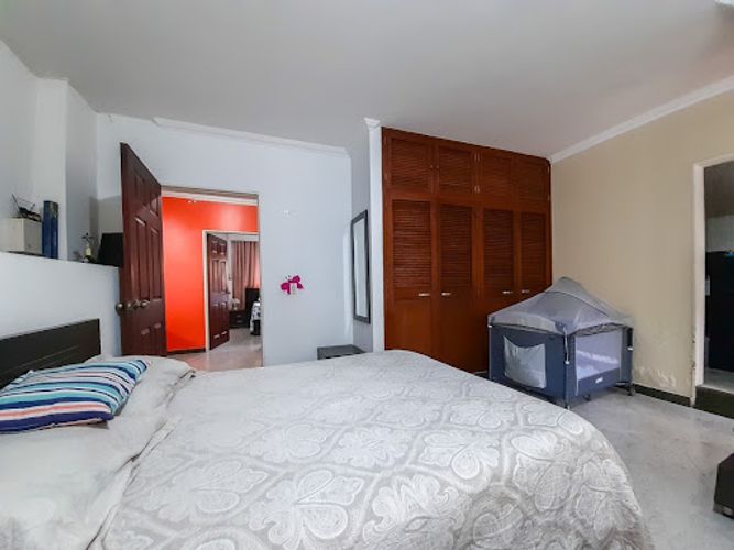 Casa en venta en Loma De Las Brujas, Envigado · foto 9 de 24