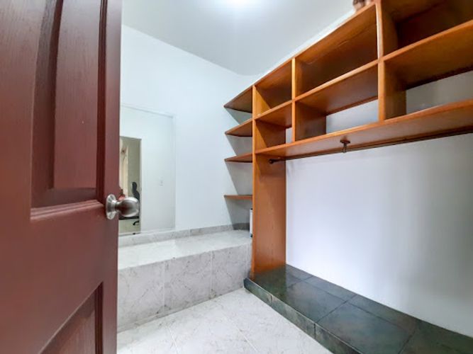 Casa en venta en Loma De Las Brujas, Envigado · foto 13 de 24