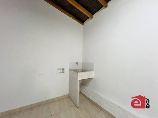 Local en arriendo en Zona Centro, Envigado, 100 m² · foto 8 de 13