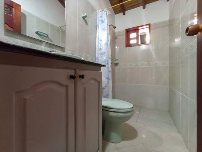 Casa de 9 alcobas en arriendo en Ub. Ojo De Agua, Rionegro, 500 m² · foto 16 de 24